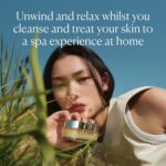 ELEMIS Pro-Collagen Cleansing ... - Image 4