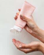 Saturday Skin Face Cleanser Hy... - Image 4