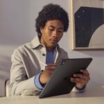 Apple iPad Pro 13-inch (M5): U... - Image 4